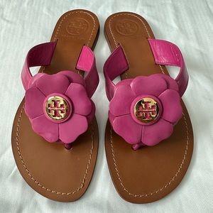 Tory Burch sandals, patent leather, Fuschia